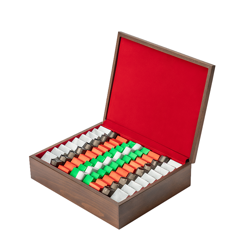 Emirates Flag, the patriots box